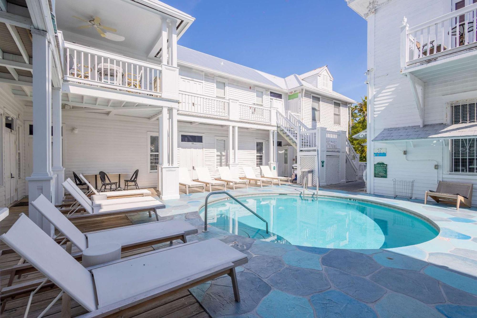 Deluxe King With Balcony - At James House With Parking! Key West Exterior foto